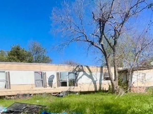 156 Waterview Drive , Whitney, TX 76692