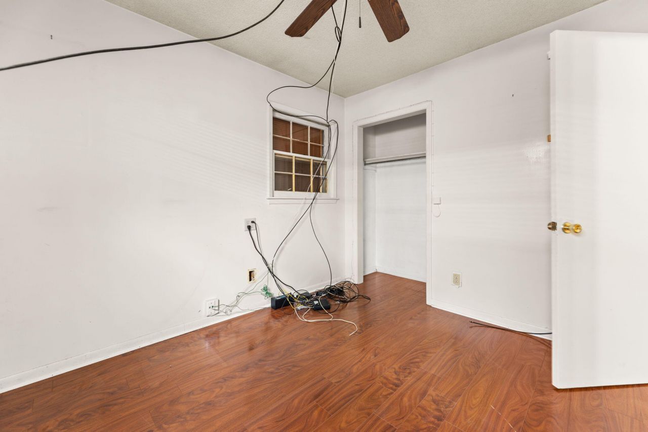 1001 Margaret Drive Photo 16