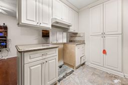 1001 Margaret Drive photo 4