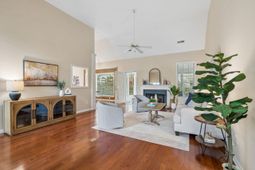 1250 Old Ivy Way photo 4