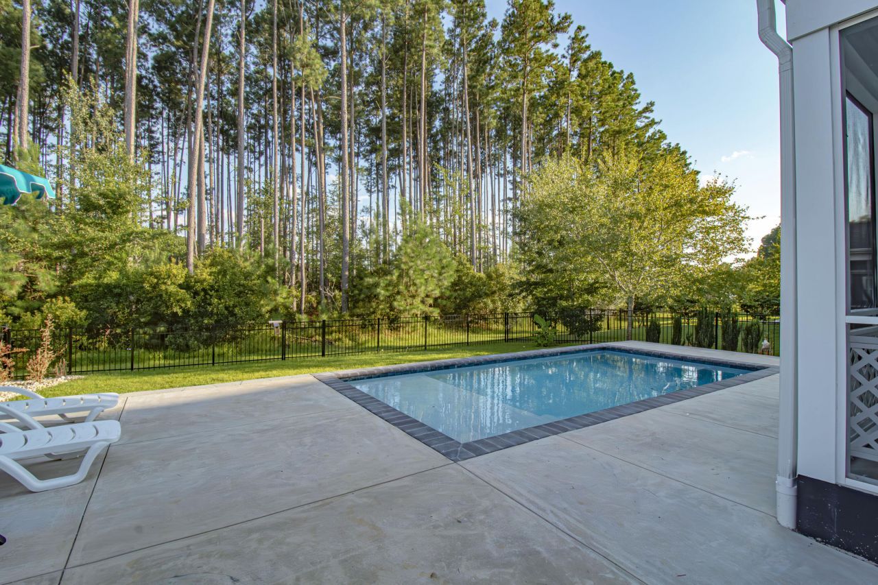 273 Calm Water Way Photo 36