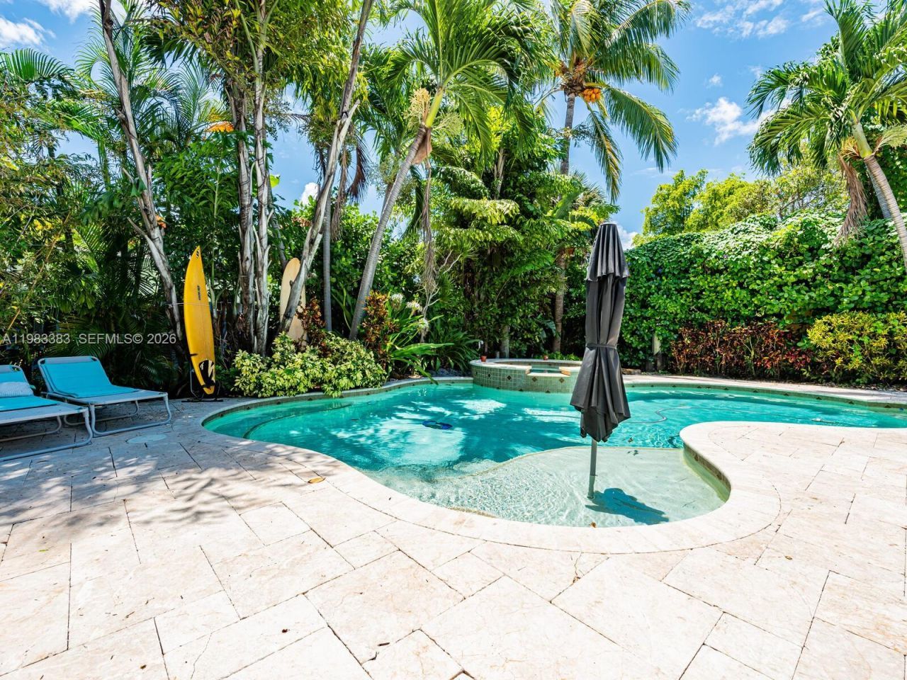 8927 Hawthorne Ave, Surfside, FL 33154 Photo