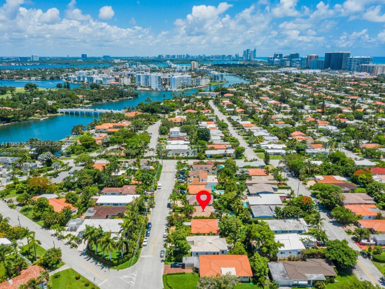 8927 Hawthorne Ave, Surfside, FL 33154 Photo