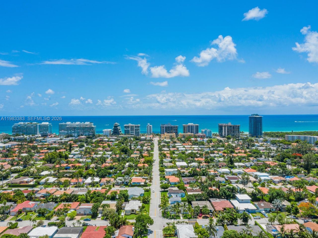 8927 Hawthorne Ave, Surfside, FL 33154 Photo