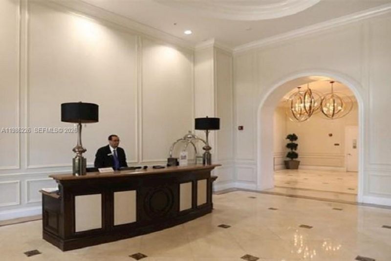 55 Merrick Way, Unit 856, Coral Gables, FL 33134 Photo