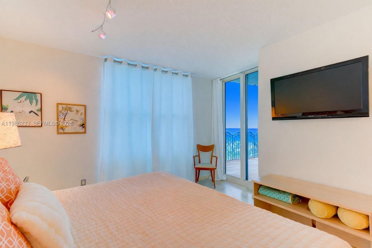 1500 Ocean Dr, Unit 601, Miami Beach, FL 33139 Photo