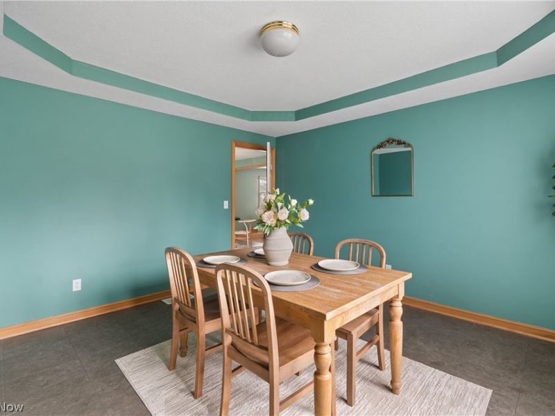 4469 Shelly Drive , Seven Hills, OH 44131 Photo 12