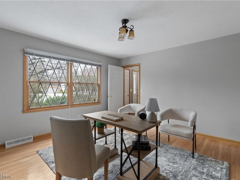 4469 Shelly Drive , Seven Hills, OH 44131 Photo 14