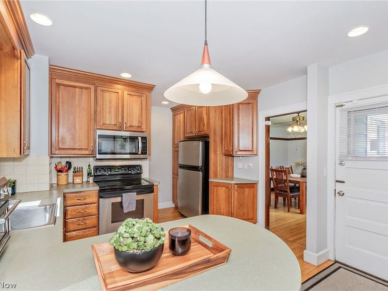 923 Cambridge Road, Cleveland Heights, OH 44121 Photo 12