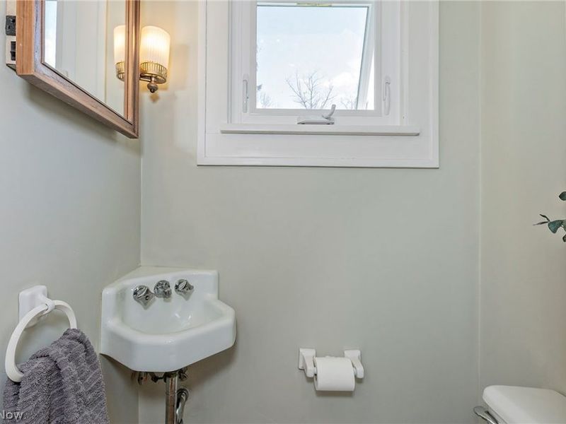 923 Cambridge Road, Cleveland Heights, OH 44121 Photo 15