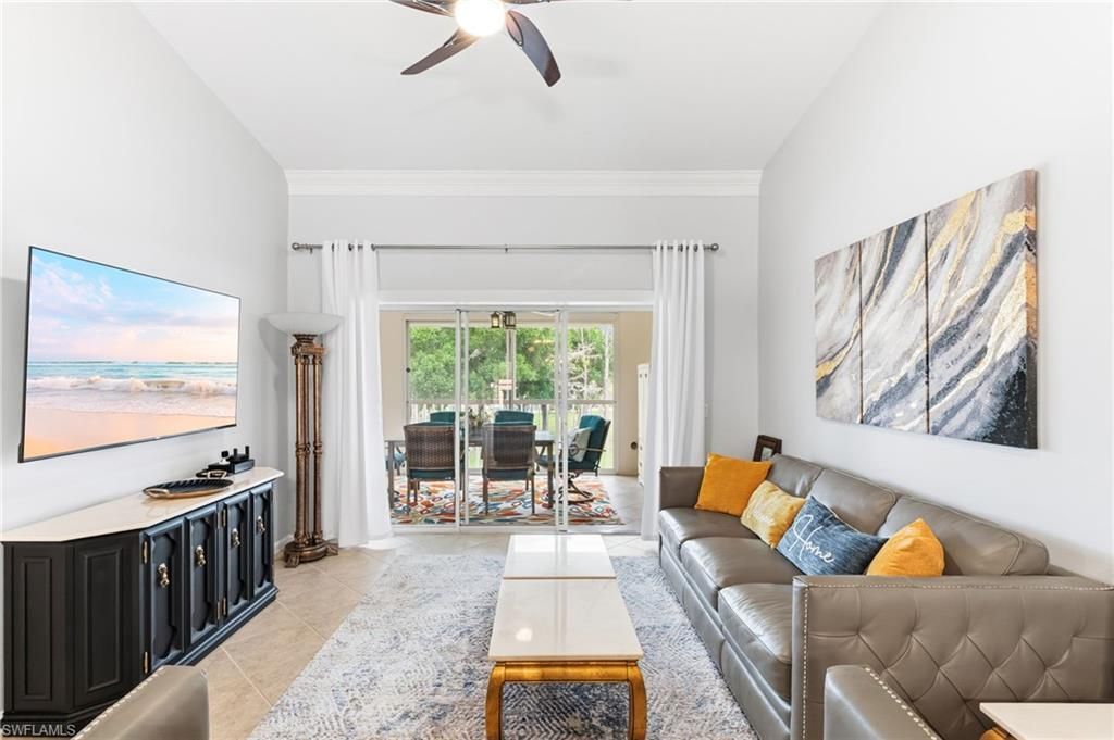 6840 Beach Resort Dr, Unit 16, Naples, FL 34114 Photo