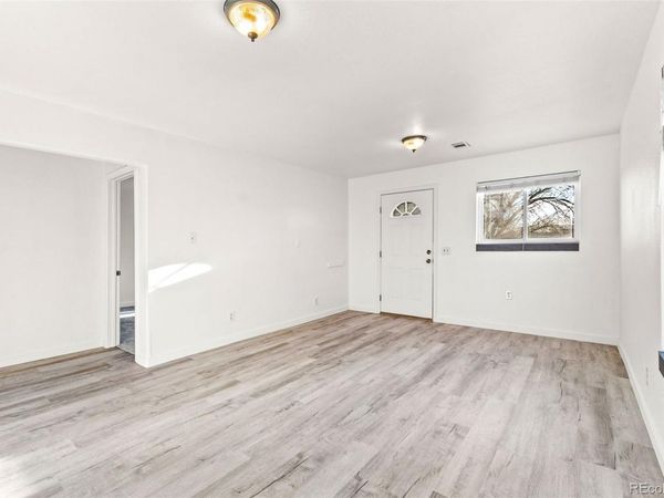 6743 King Street , Denver, CO 80221