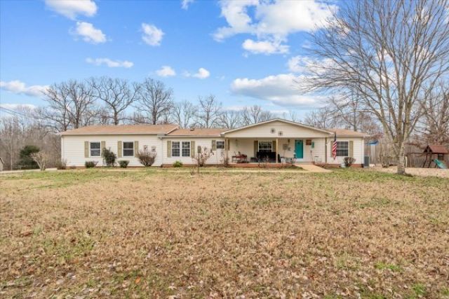 305 Lucas Ridge Ln, Waverly, TN 37185 Main Photo