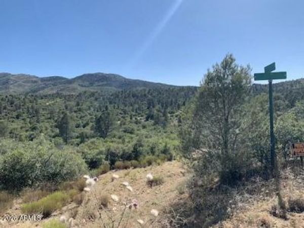 17545 W BUCKHORN Drive, Unit 1, Kirkland, AZ 86332