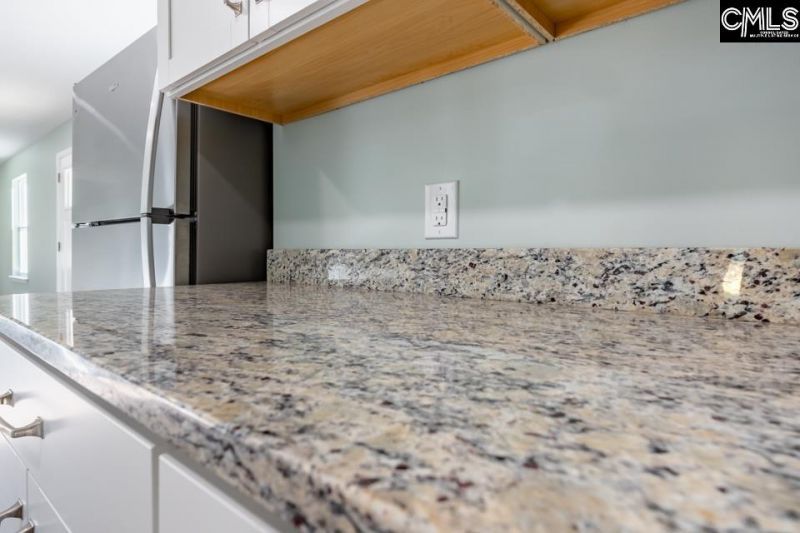 3652 Hoyt Street Photo 11