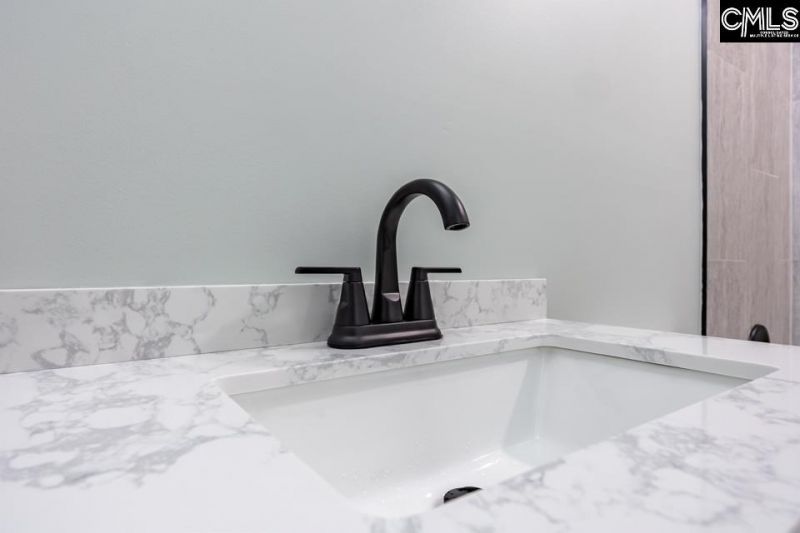 3652 Hoyt Street Photo 24