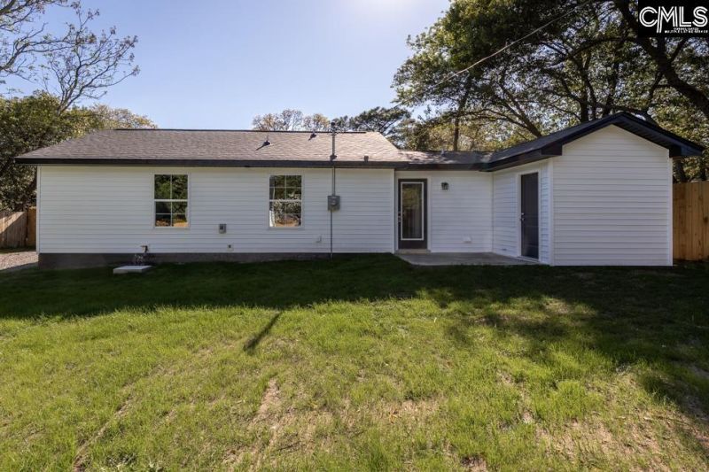 3652 Hoyt Street Photo 25