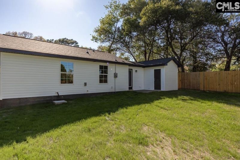 3652 Hoyt Street Photo 26