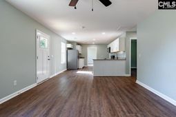 3652 Hoyt Street photo 4