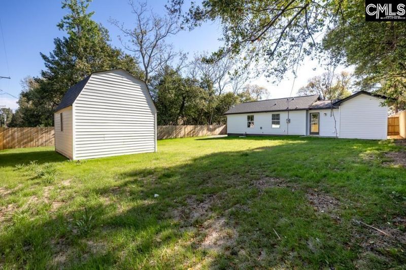 3652 Hoyt Street Photo 31