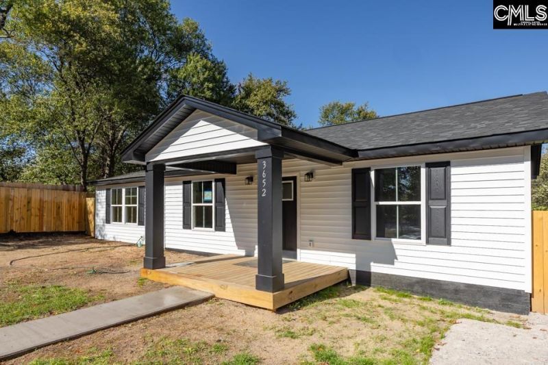 3652 Hoyt Street Photo 33