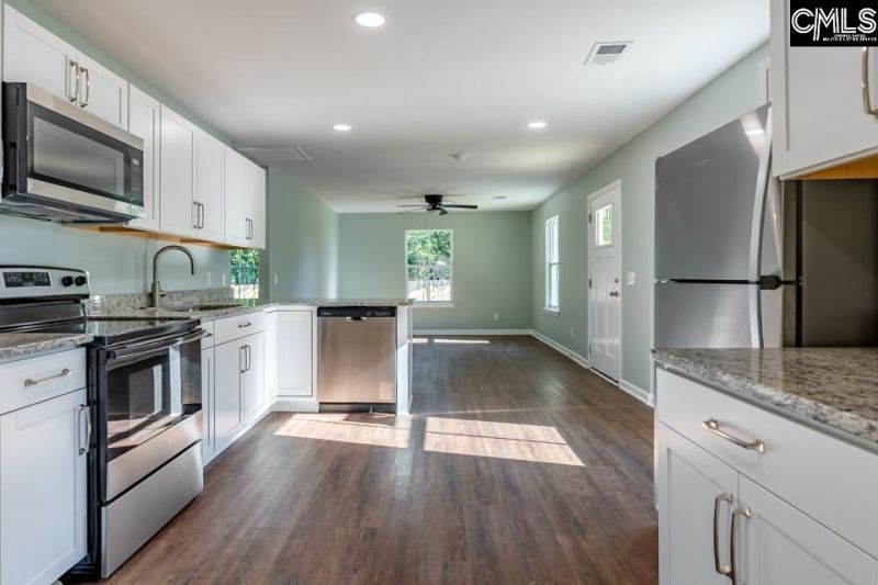 3652 Hoyt Street Photo 5