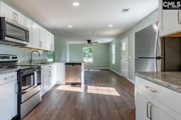 3652 Hoyt Street photo 4