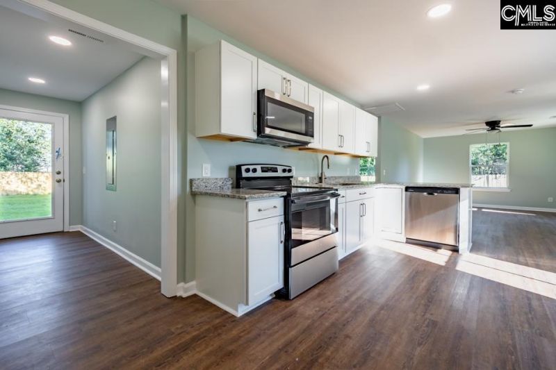 3652 Hoyt Street Photo 6