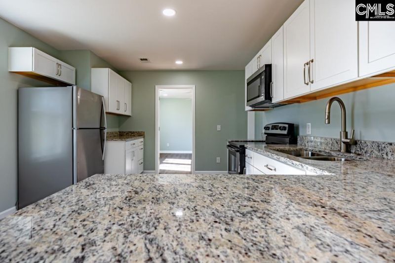 3652 Hoyt Street Photo 7