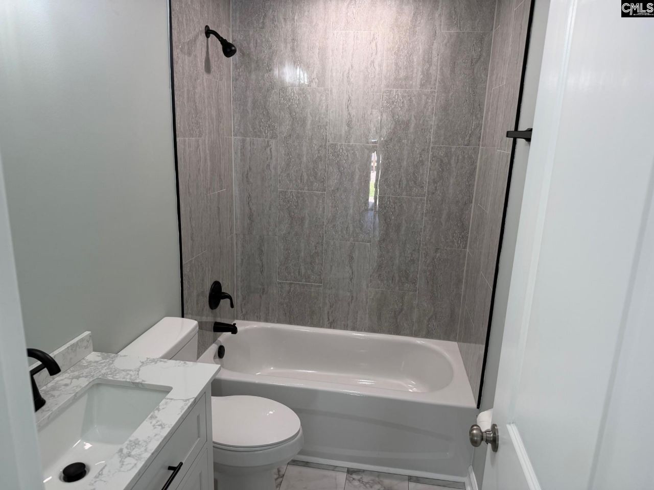 3652 Hoyt Street Photo 7