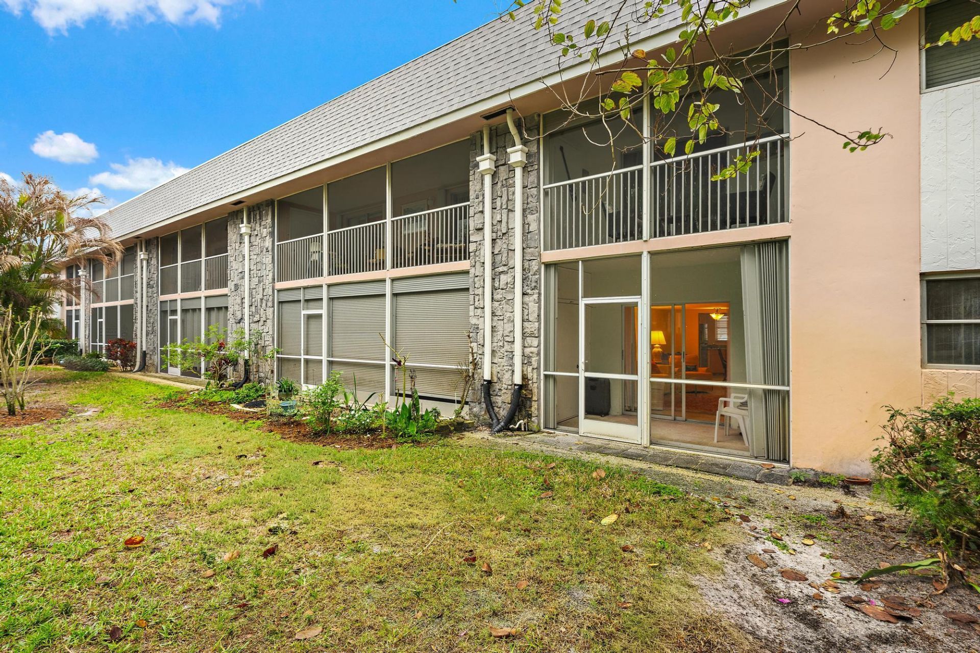 18081 SE Country Club Drive, Unit 6-51, Jupiter, FL 33469 Photo