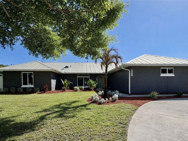 6325 6th Street, Vero Beach, FL 32968