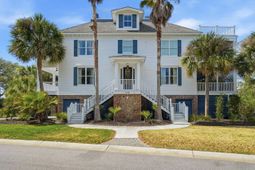 801 Harbour Watch Court photo 4
