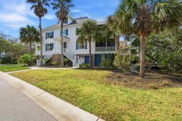 801 Harbour Watch Court photo 4