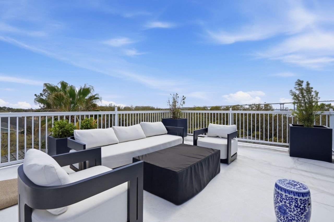 801 Harbour Watch Court Photo 6