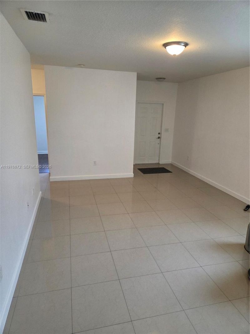 2630 NE 3rd Dr , Unit 101, Homestead, FL 33033 Photo