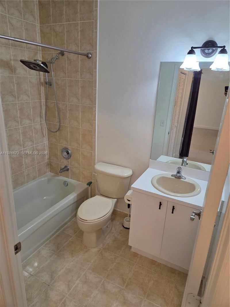 2630 NE 3rd Dr , Unit 101, Homestead, FL 33033 Photo