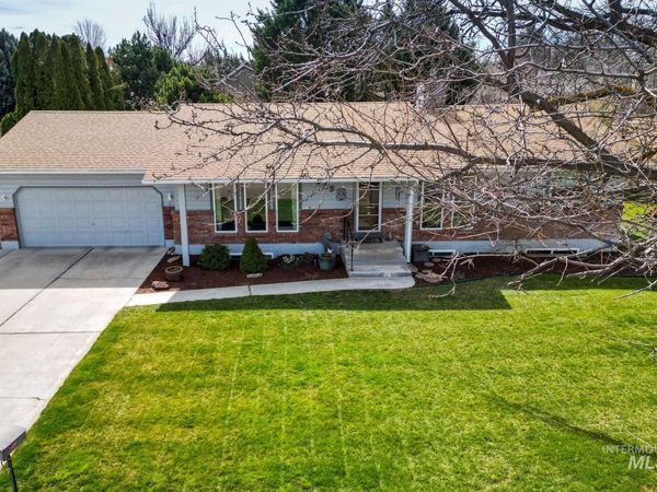 525 Donna Drive, Nampa, ID 83686
