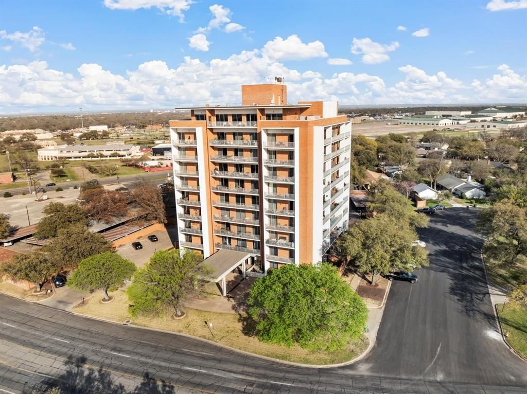 4924 Cobbs Drive, Unit 2B, Waco, TX 76710 Main Photo