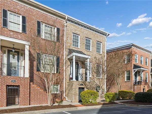 941 Persimmon Point , Atlanta, GA 30328