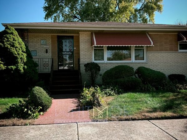 15201 Sunset Drive , Dolton, IL 60419