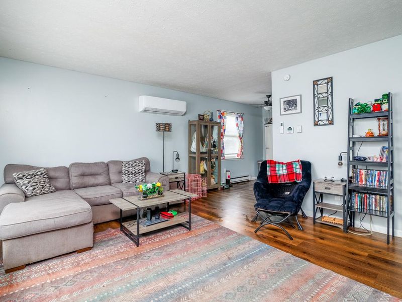 7201 Cleveland Street, South Solon, OH 43153 Photo 2