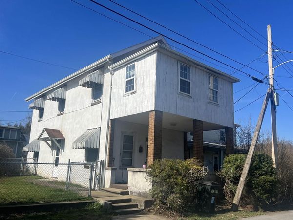 9 Garrison Street, Westover, WV 26501