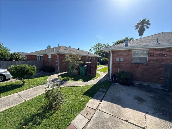 2804 LONGWOOD Drive , Unit C, Metairie, LA 70003