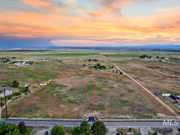 9743 W Kuna Rd., Kuna, ID 83634