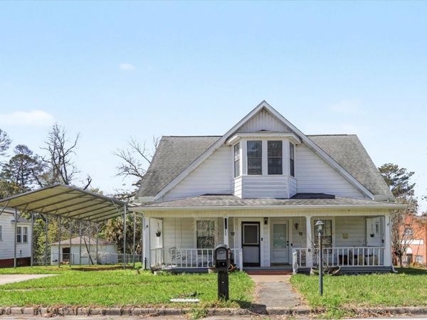 102 SE 1st Street, Havana, FL 32333