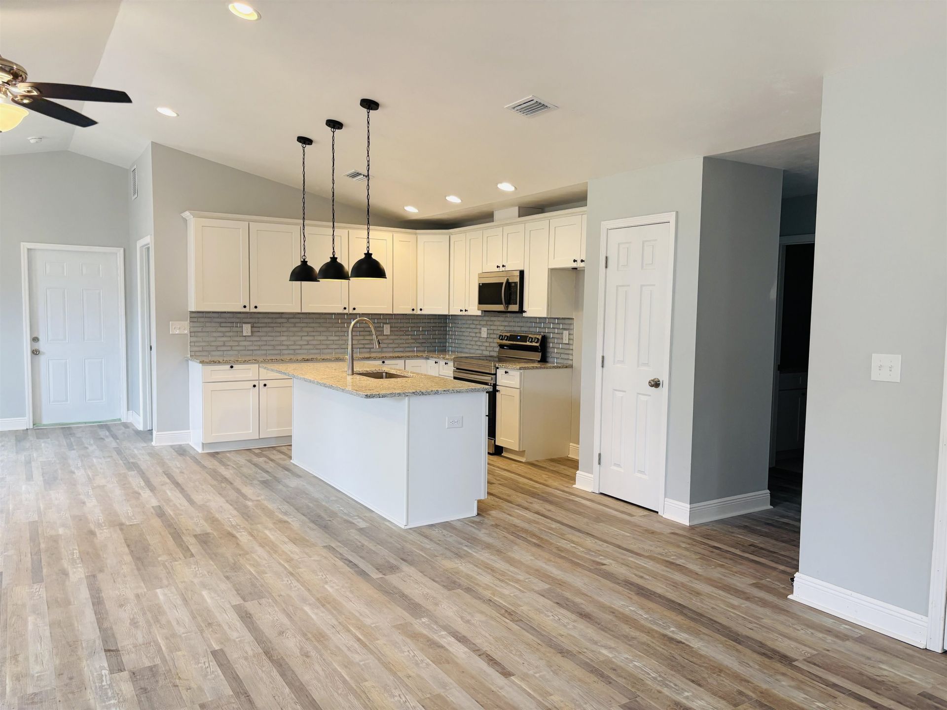 305 Delores Madison Drive, Midway, FL 32343 Photo