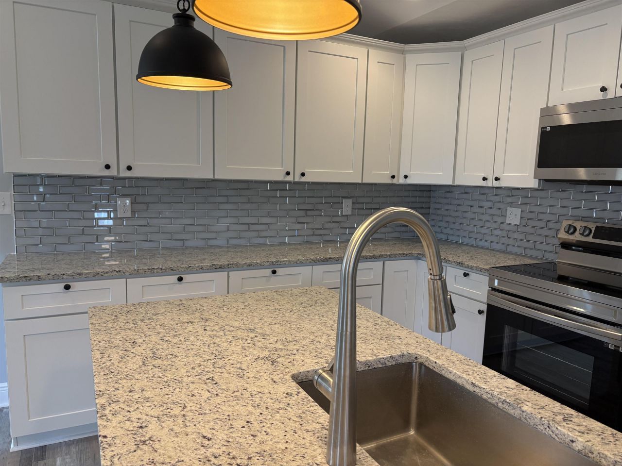 305 Delores Madison Drive , Midway, FL 32343 Photo