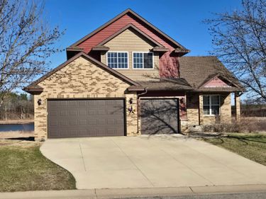 502 Pond View Drive SE, Lonsdale, MN 55046