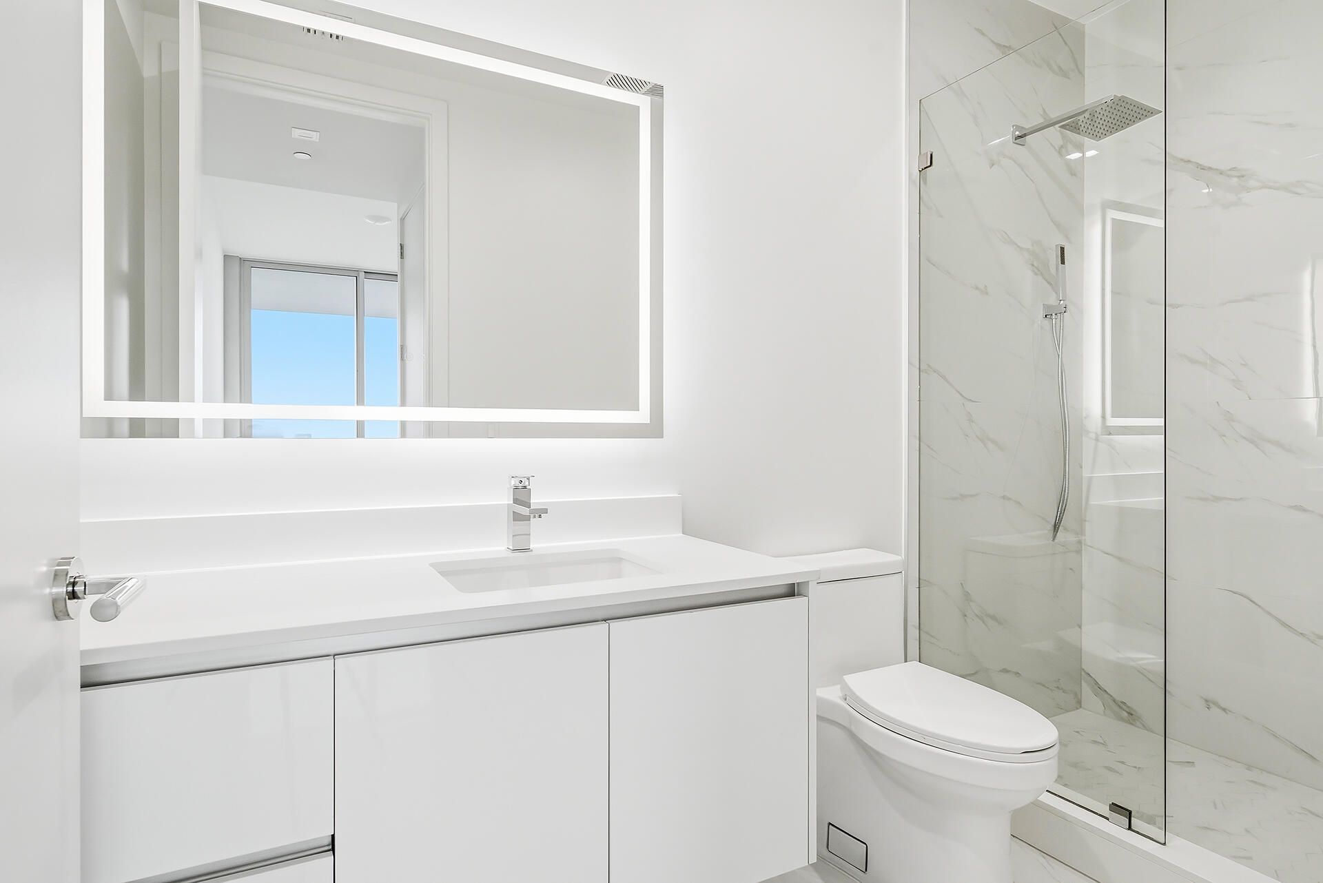 220 Lake Shore Drive, Unit 1021, Lake Park, FL 33403 Photo